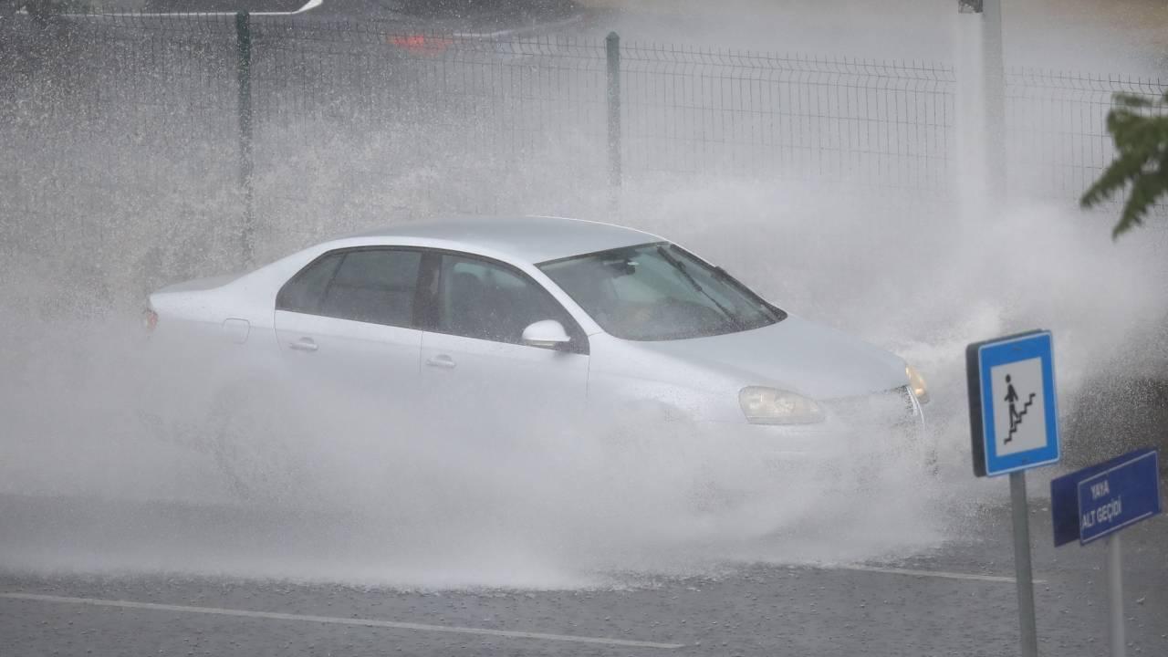 Meteoroloji’den 19 il için ‘sarı’ kodlu sağanak uyarısı